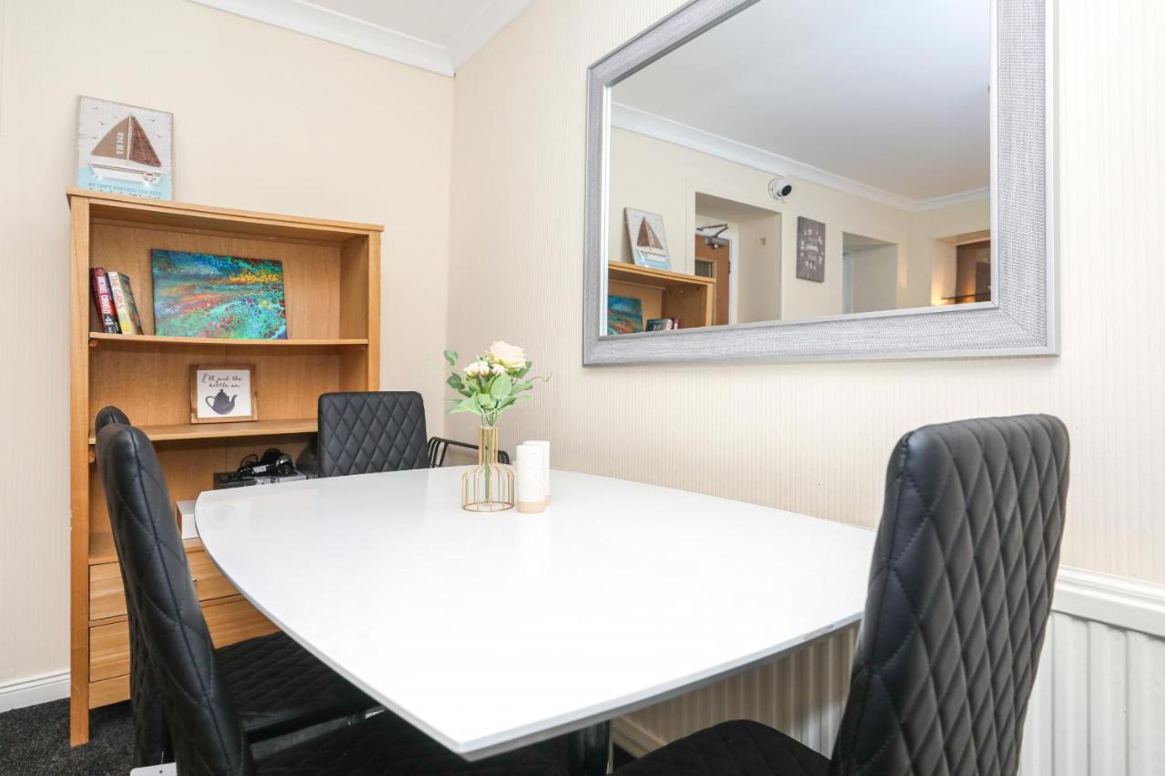 Modern Guest House - Central Inverness - Complimentary Snacks - Free Parking Exterior foto