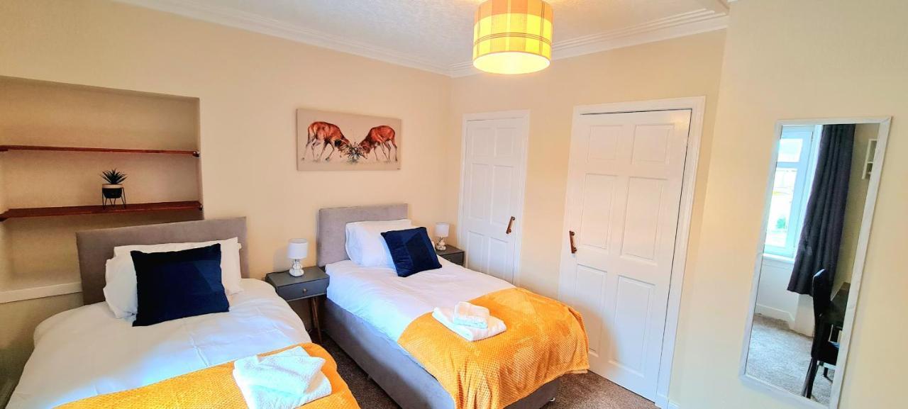 Modern Guest House - Central Inverness - Complimentary Snacks - Free Parking Exterior foto