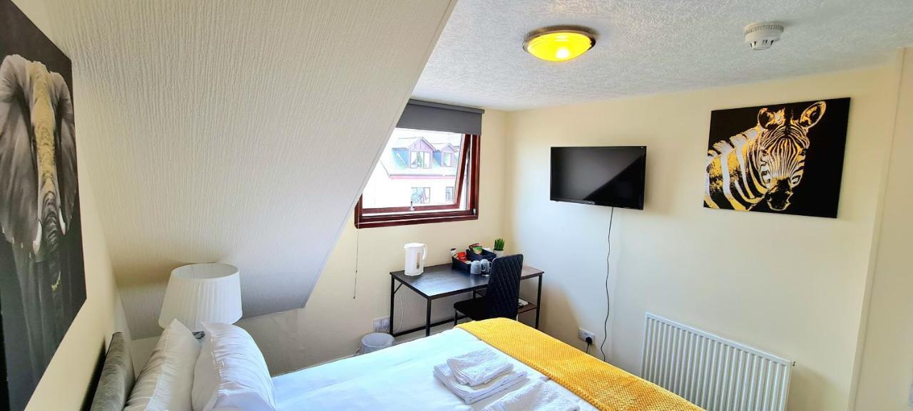 Modern Guest House - Central Inverness - Complimentary Snacks - Free Parking Exterior foto
